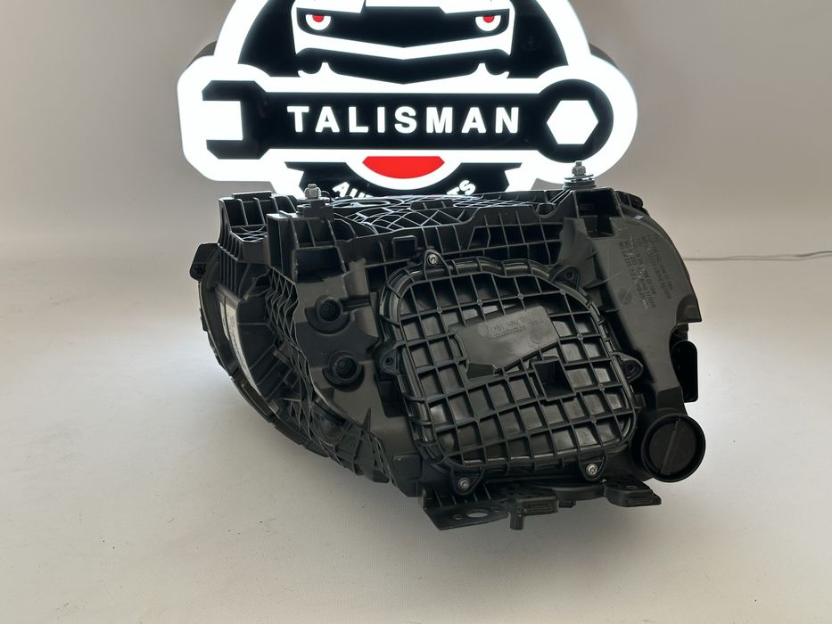 Porsche Taycan Matrix фара передня оптика в наявності 9JA941751C