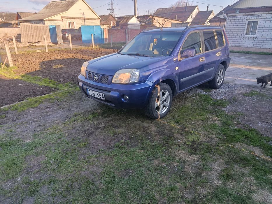 Продам Nissan X tail 2005 р.в. для військових
