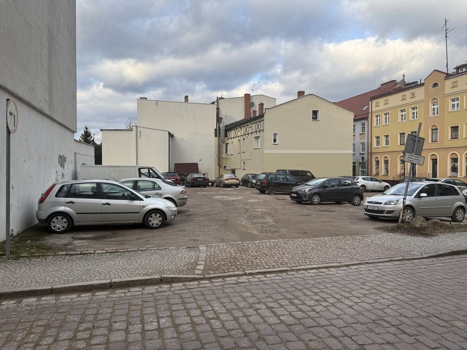 Działka w centrum miasta - Widok 2