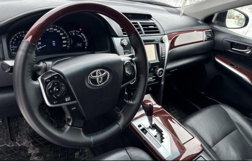 Продам Toyota Camry 50 тойота