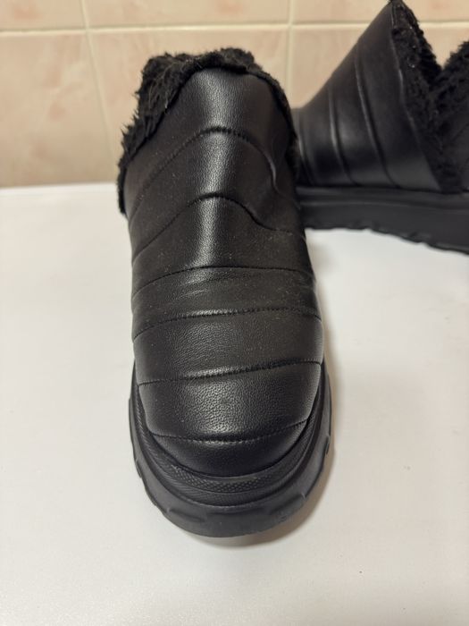 Продам жіночі напівчоботи, шкіра, утеплені, 41р