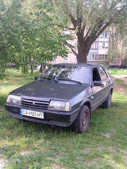 Обміняю автомобіль ваз 21099