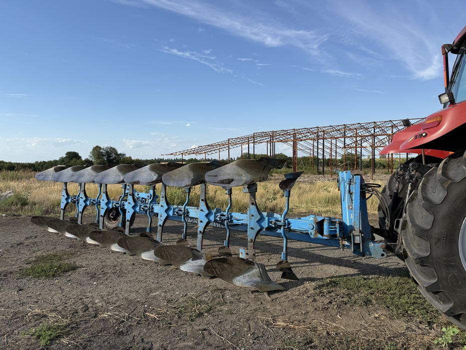 Плуг Lemken 7 корпусов