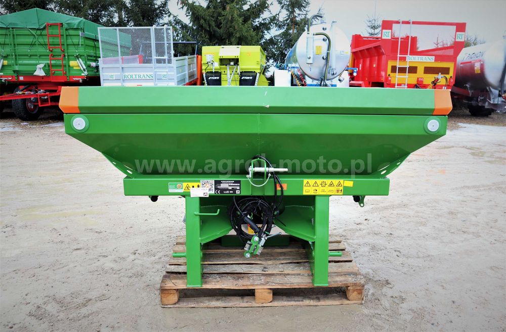 Rozsiewacz amazone 500l - 900l ZA-X ochrona środowiska komputer Easy Set II  dawka niezależna od prędkości, wysiew graniczny