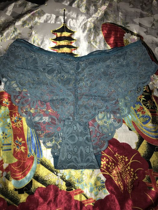 Нові жіночі трусики