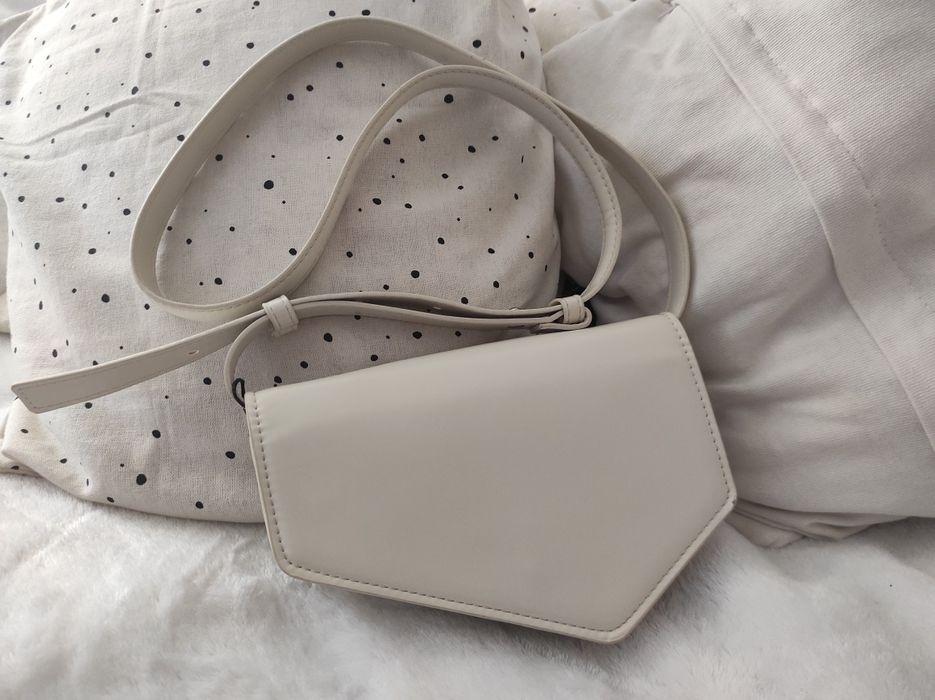 Torebka listonoszka Zara ecru