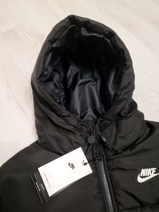 Куртка жіноча NIKE Sportswear Terma-Fit нова original