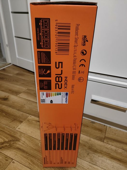 Statyw budowlany led 3x100W