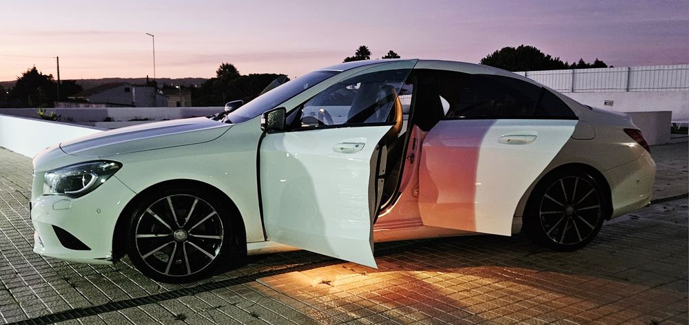 Mercedes-Benz CLA 200 Coupé