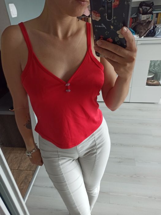 Czerwony krwisty top crop top na ramiączkach dekolt w serek! Y2k 90'S