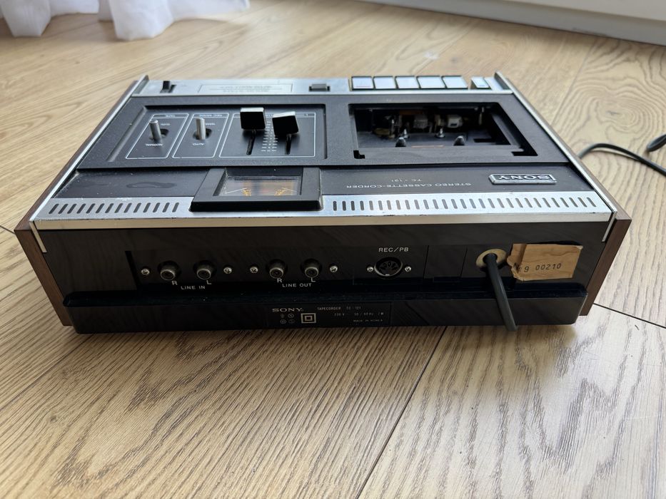 Magnetofon kasetowy SONY TC-121