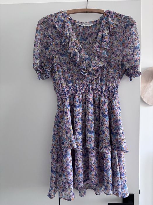 kwiecista sukienka letnia r. M Zara boho style