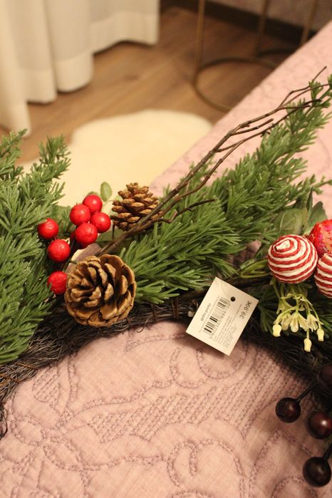 Coroa de Natal com pinhas, Gato Preto, nova, com etiqueta