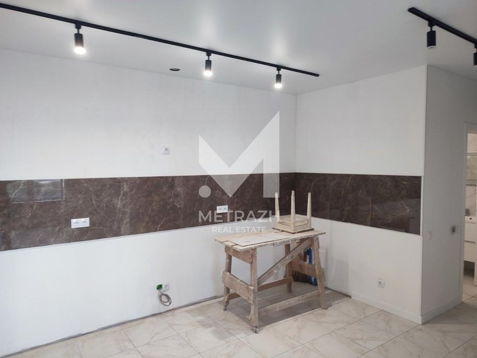 Продаж 1- кімнатной квартири в жк Метро парк загальной площею 42 кв.м. по вул. Кам'янська 125Г