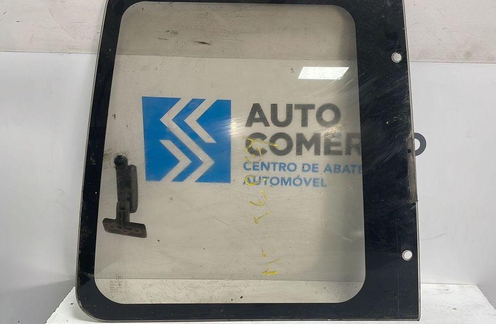 VIDRO PAINEL TRAS DIREITO OPEL MONTEREY (M92) [91-98]