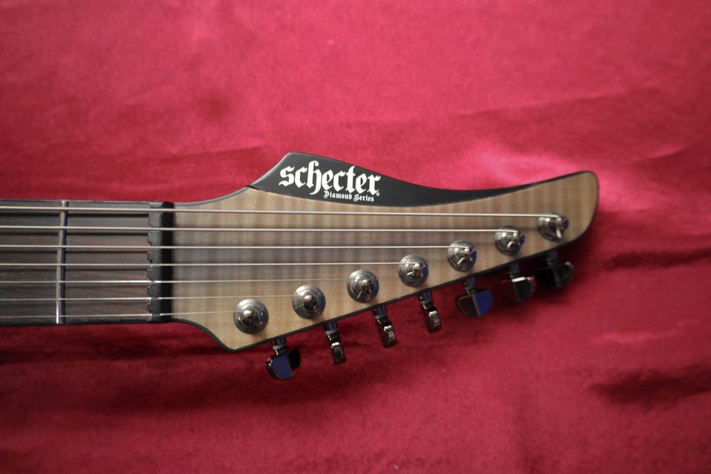 Schecter Banshee Mach 7 ’2023