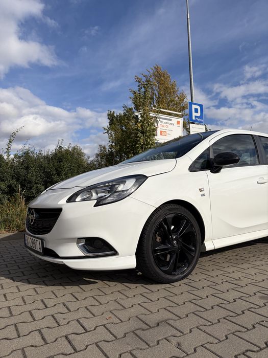 Opel Corsa E 2015 rok Color Edition