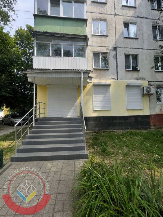 RLT V01 Продаж комерційного фасадного приміщення, Ринок Привокзальний