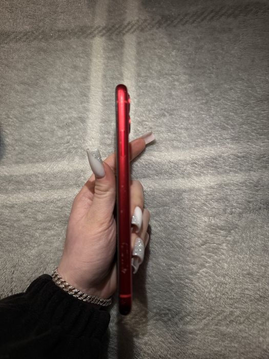 Продам!! Iphone 11