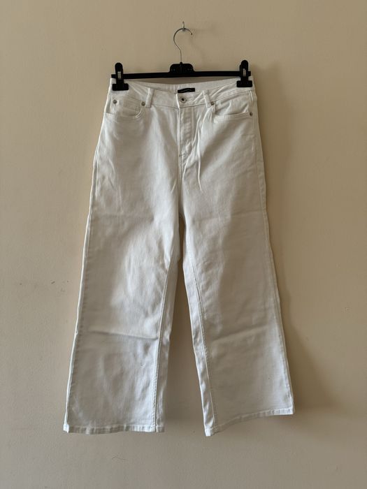 Стильные джинсы укороченные  Massimo Dutti