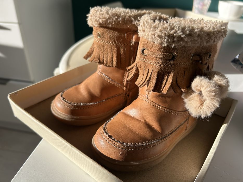 Buty kozaczki dla dziiewczynki -rozmoar 22