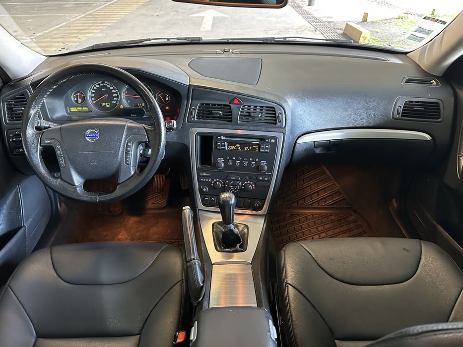 Volvo V70 2.4 D5 184cv