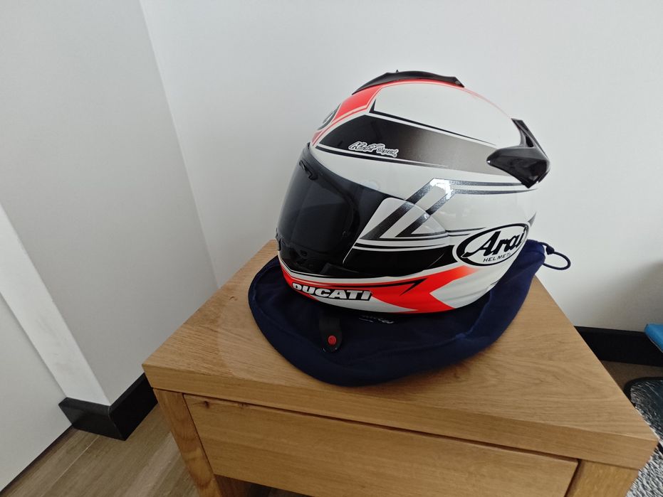 Kask Arai chaser x