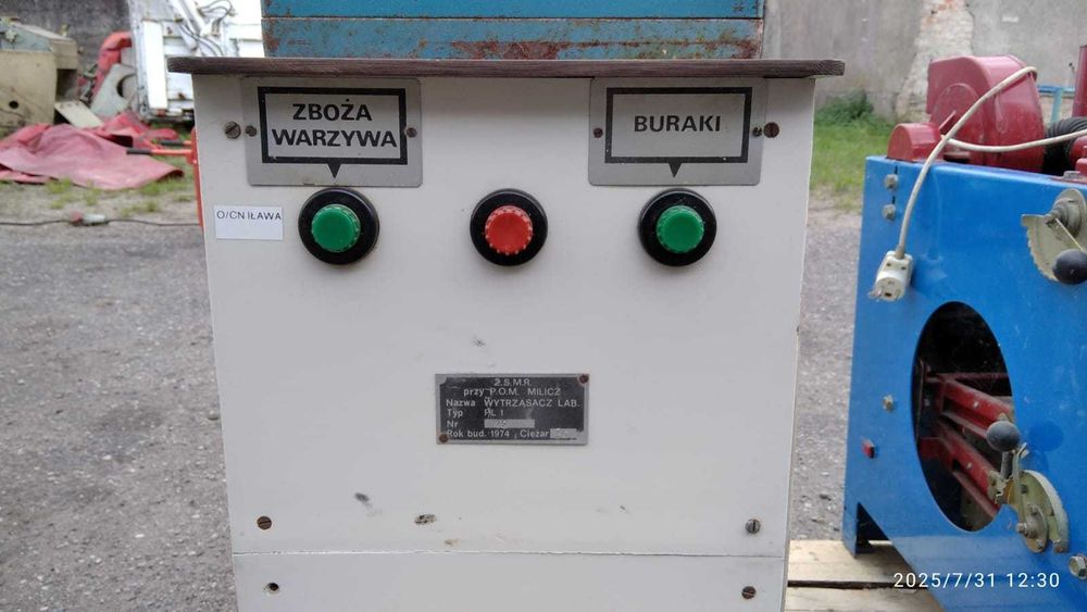 Wytrząsarka laboratoryjna sitowa do nasion