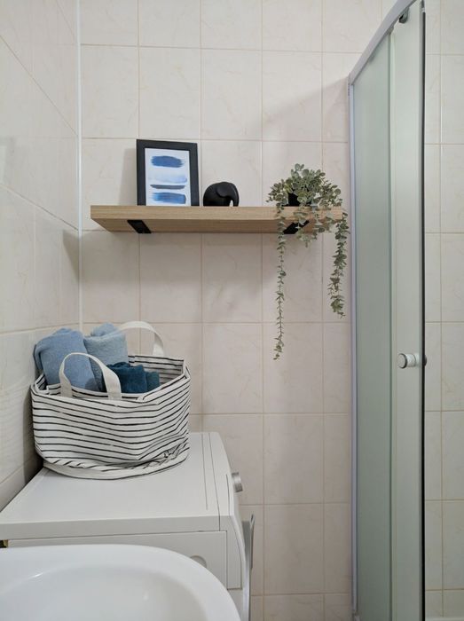 1 к. вартира в новобудові для 3-4 осіб біля МЦ " Янголятко"