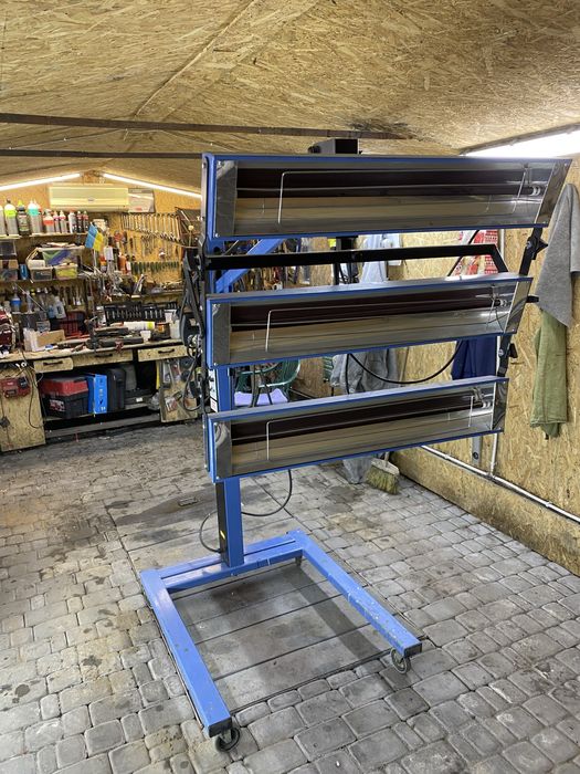 Anest Iwata інфрачервона лампа