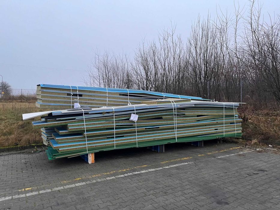 Płyta warstwowa wełna