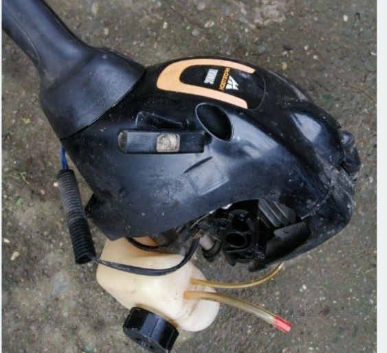 Wykaszarka spalinowa