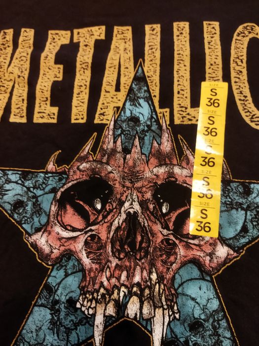 T shirts Metallica pull&bear novas