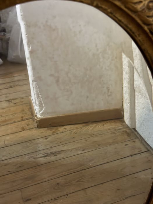 Espelho antigo dourado