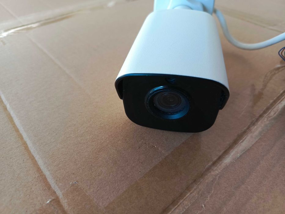 Cztery kamery tubowe IP BCS 4 Mpx WDR POE