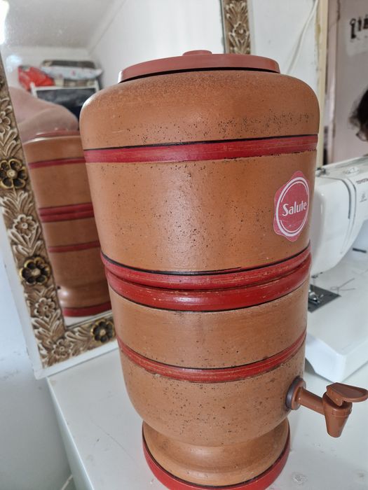 Filtro de barro com vela nova