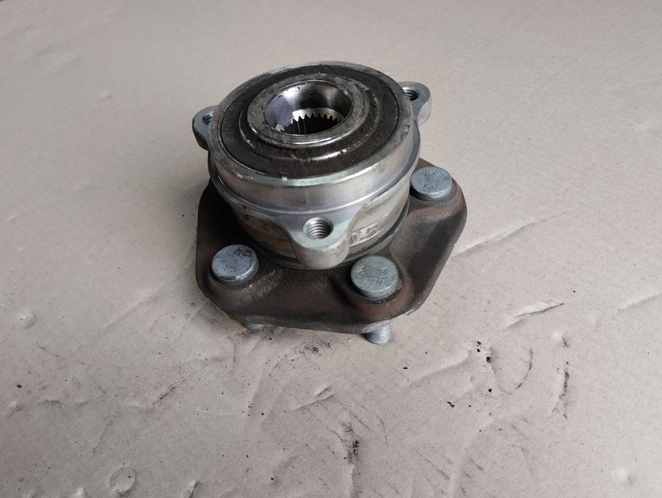 Цапфа ступиця передн задн R L Tesla Model 3 2018-2020