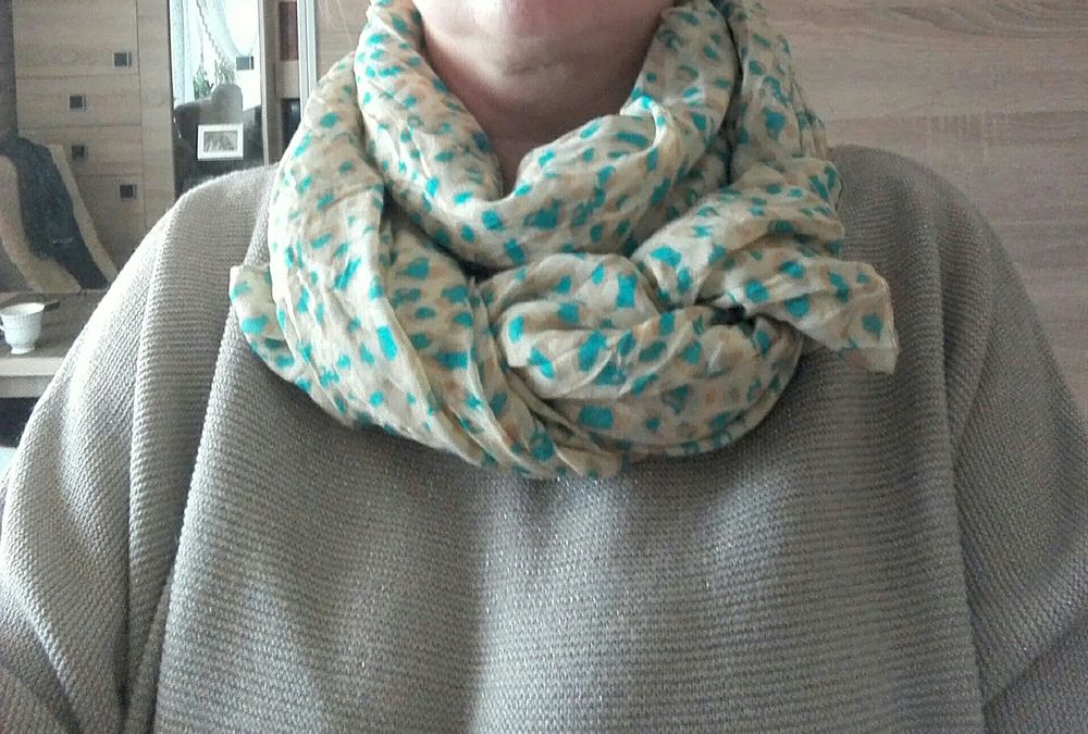 Duża chusta, apaszka