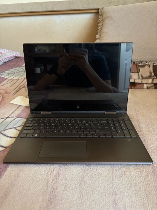 Ноутбук HP ENVY x360