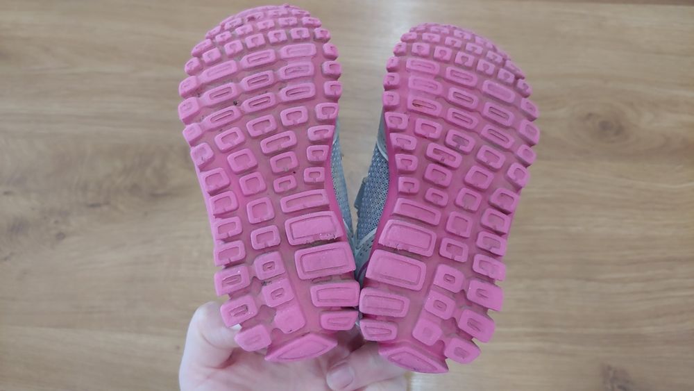 Buciki sportowe r.23