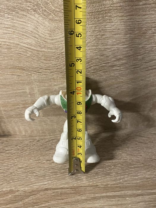 Figurka buzz astral