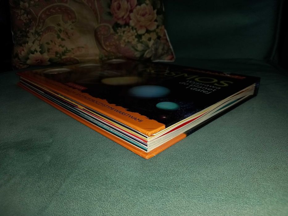 Niezwykły kosmos Wyprawa do planet i dalej Odkrywca 3D