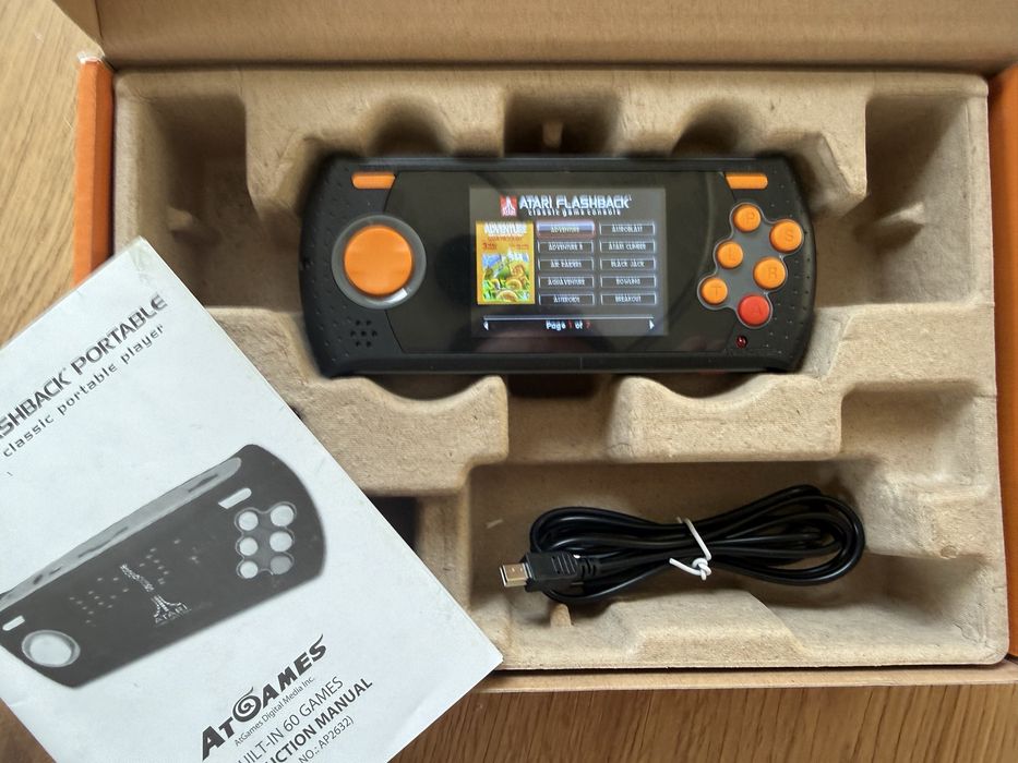 Atari Flashback Portable 60 gier | pudełko i instrukcja