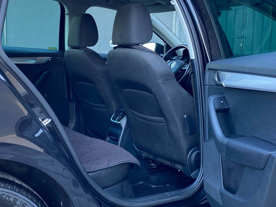 Автомобіль Skoda a7