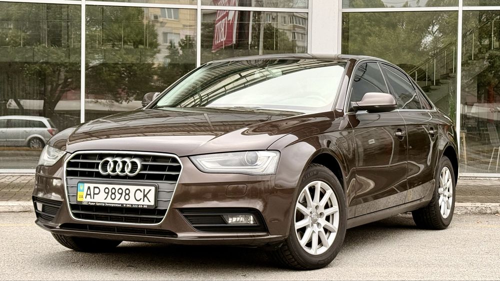 Продам Audi A4 официал
