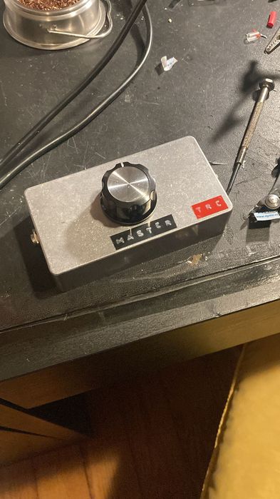 Pedal master volume