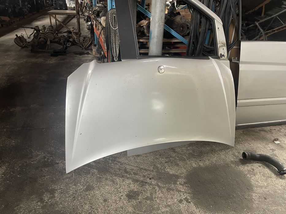 Капот Mercedes Vito Viano W639 сірий