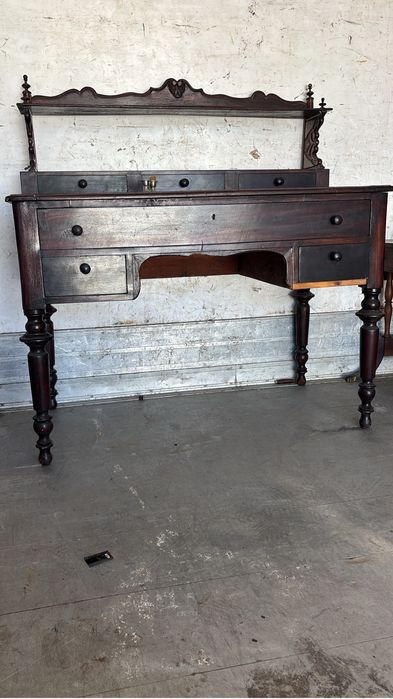 Escrivaninha romantica