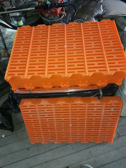 Продам щелевой пол для свиней