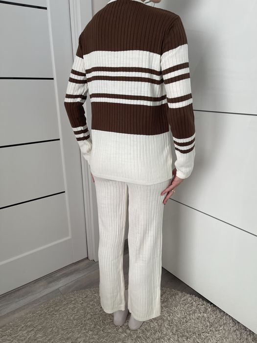 Трикотажний костюм